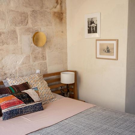 Bon Jour Uzes Apartment Bagian luar foto