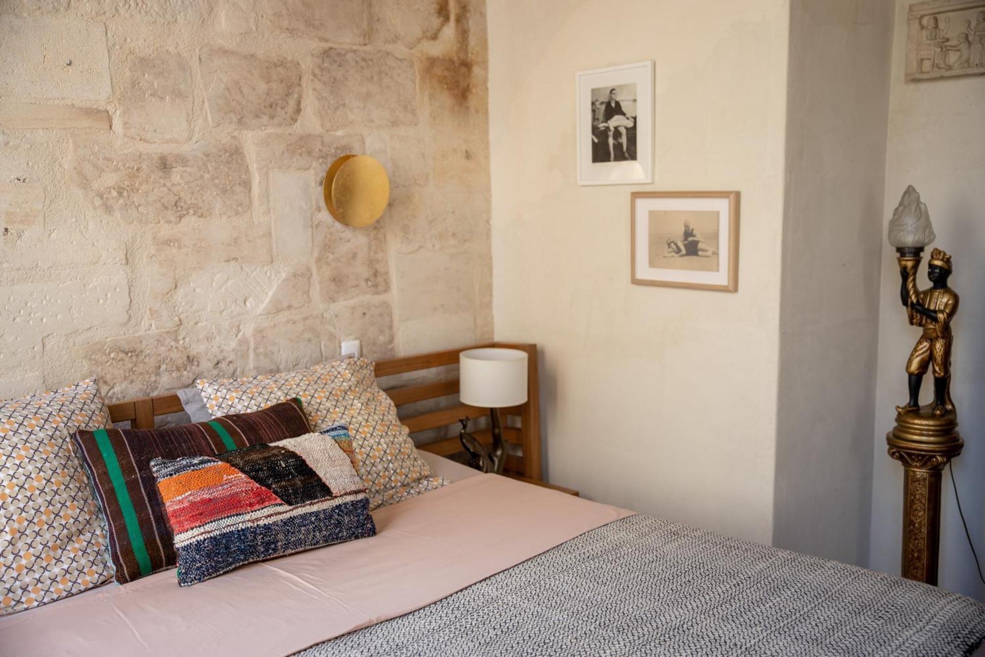 Bon Jour Uzes Apartment Bagian luar foto